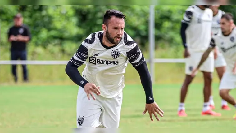 Giovanni vem conquistando seu espaço na equipe sob o comando do técnico Luizinho Lopes. | Jorge Luís Totti/Paysandu