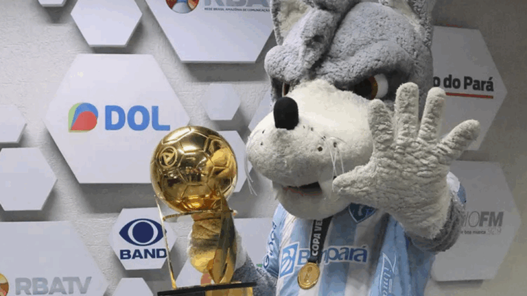 Lobo Mau leva a taça da Copa Verde ao Grupo RBA e reforça clima de festa no Paysandu