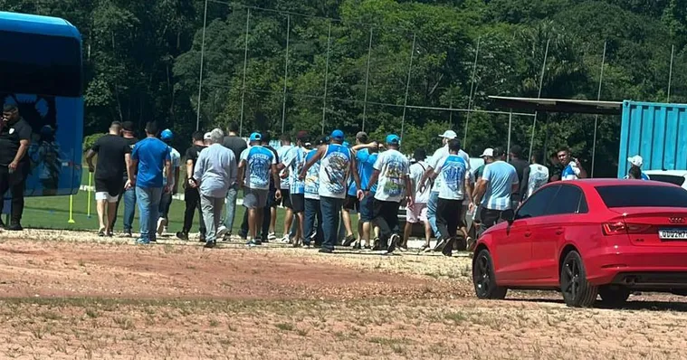 Torcedores cobram mudança de postura do time, comissão e diretoria | Reprodução