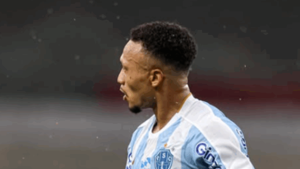 Reverson-paysandu-2025-1024x576 Reverson projeta duelo contra a Ferroviária: “Será mais uma guerra em campo”