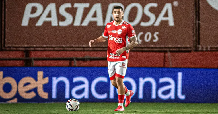 joao-vieira-vila-nova Olha o que o João Vieira disse sobre o Paysandu após o jogo