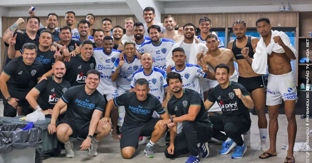 frontini-paysandu-elenco-1024x536 Frontini exalta fé e união do elenco após goleada histórica do Paysandu
