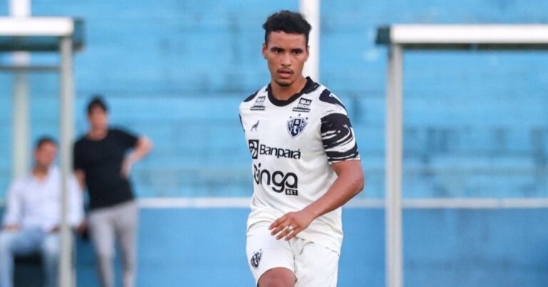 André Lima busca consolidar boa fase após atuação surpreendente contra o Criciúma | Jorge Luis Totti, ascom Paysandu