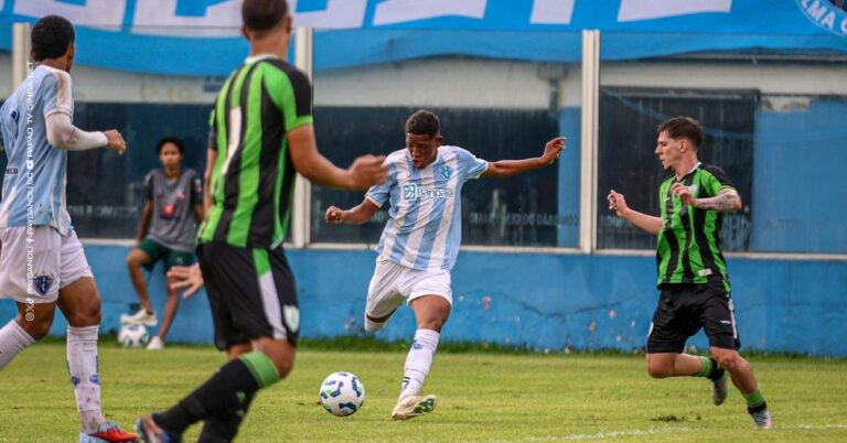 Papãozinho parou nas quartas de final da Copa do Brasil Sub-20, mas provou que a garotada pode ser melhor aproveitada no time de cima - Foto: Matheus Vieira/PSC