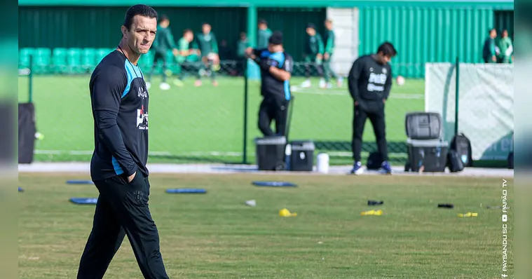 Júnior Rocha, ex-treinador do Caxias, busca manter a boa fase do Papão. | Jorge Luis Totti, ascom Paysandu