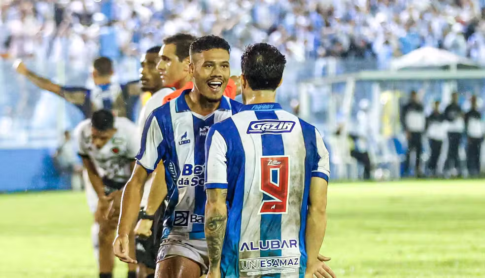 Kleiton pego atacante do Paysandu